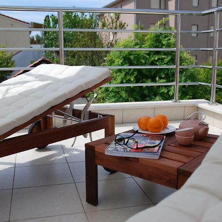 Apartments Babic Sukošan エクステリア 写真