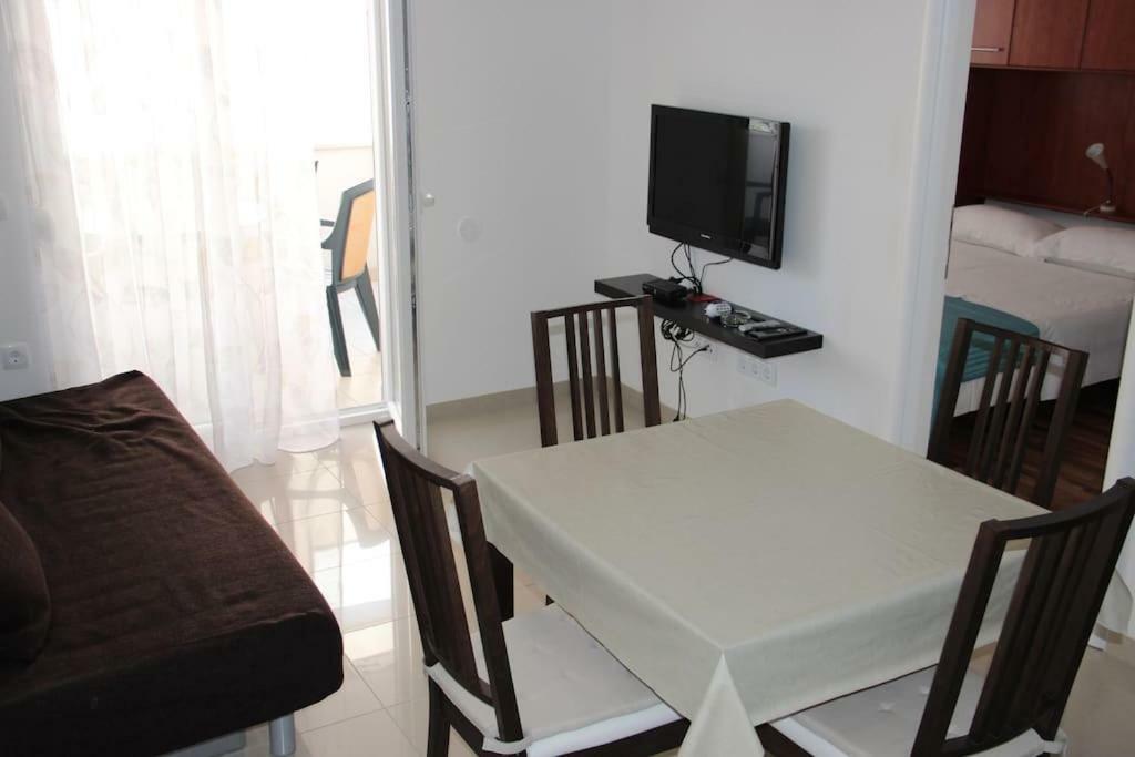 Apartments Babic Sukošan エクステリア 写真